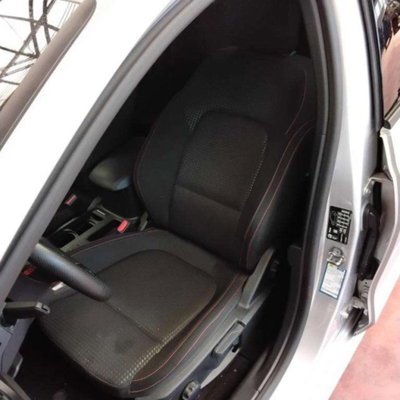 Ford Focus 1.0t ecoboost h ST-Line 155cv powershift (16)