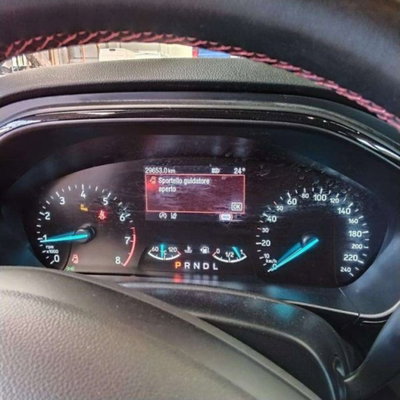 Ford Focus 1.0t ecoboost h ST-Line 155cv powershift (18)