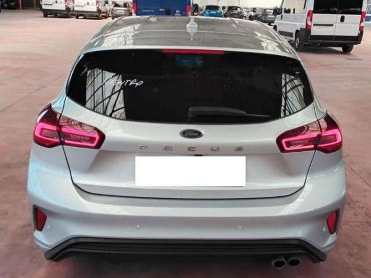 Ford Focus 1.0t ecoboost h ST-Line 155cv powershift (5)
