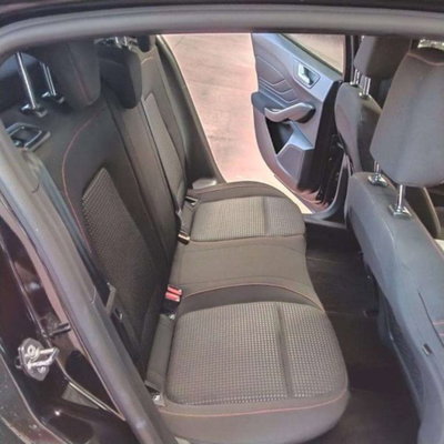 Ford Focus 1.0t ecoboost h ST-Line 155cv powershift (14)