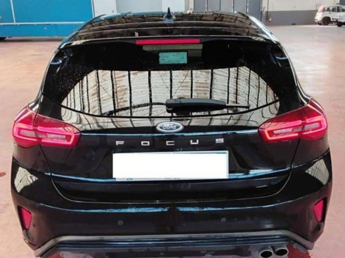 Ford Focus 1.0t ecoboost h ST-Line 155cv powershift (4)