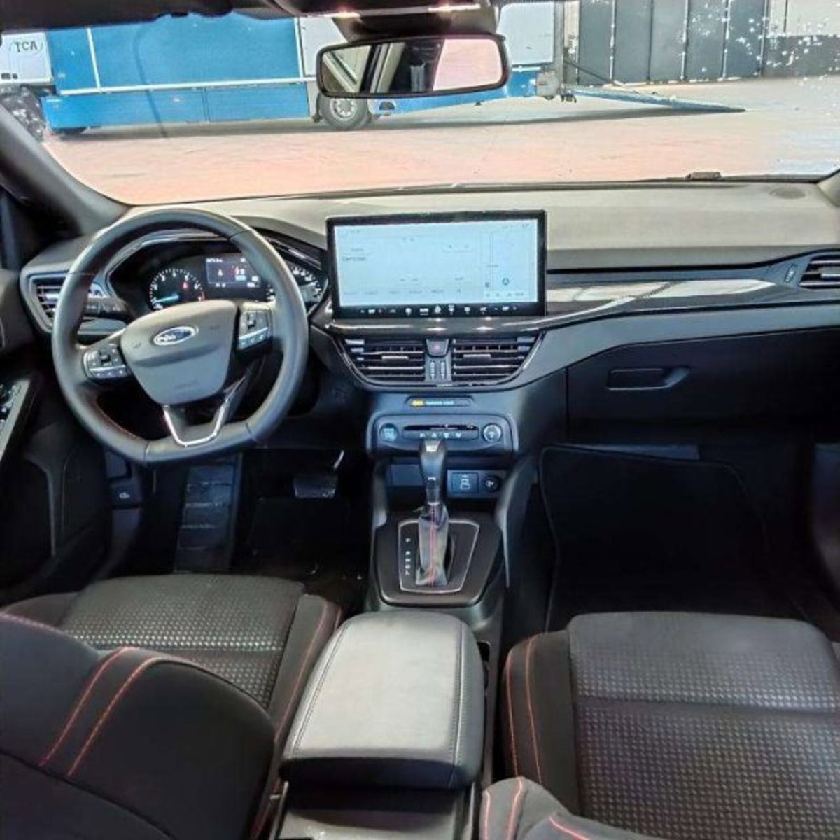 Ford Focus 1.0t ecoboost h ST-Line 155cv powershift (7)