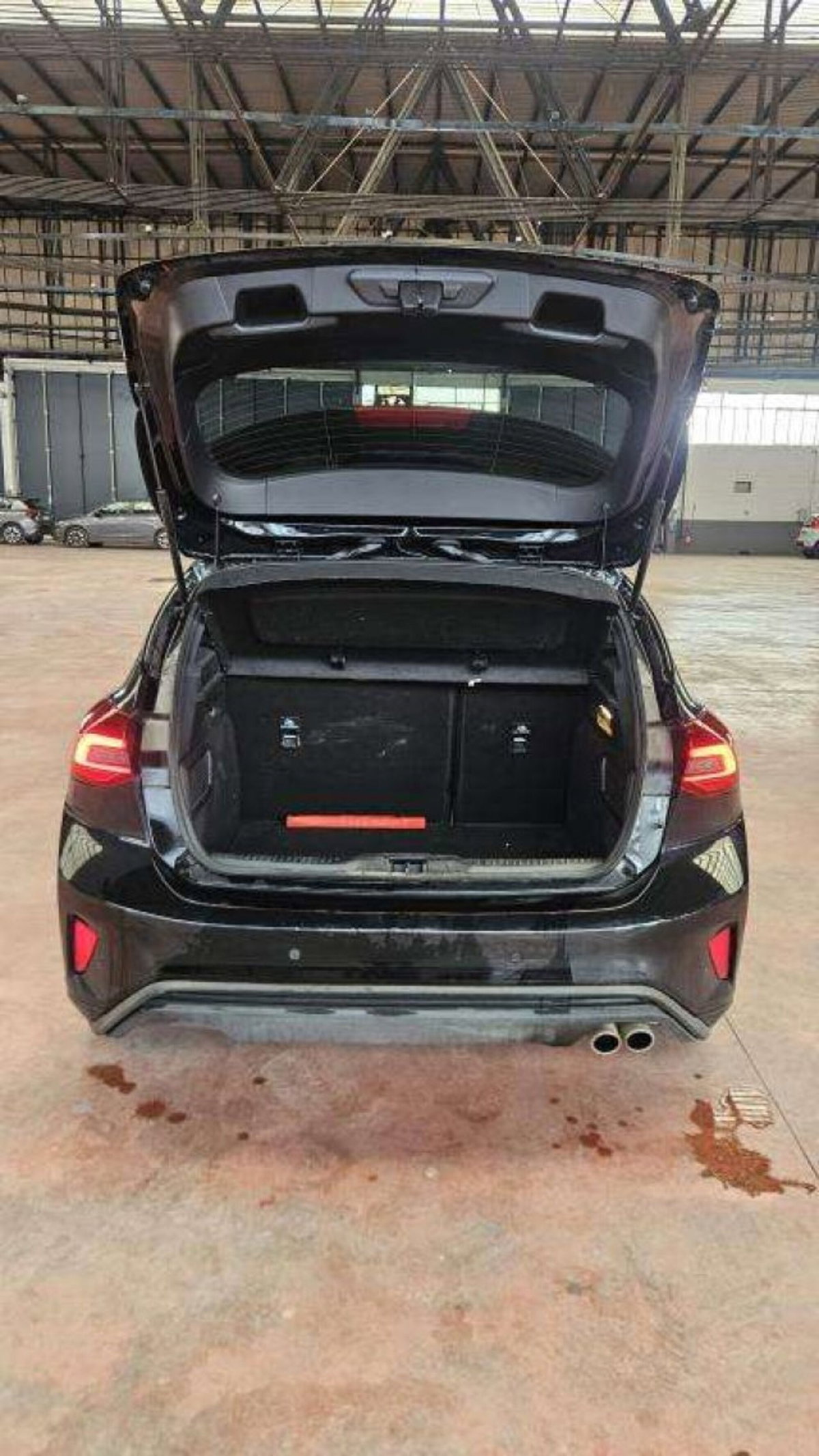 Ford Focus 1.0t ecoboost h ST-Line 155cv powershift (7)