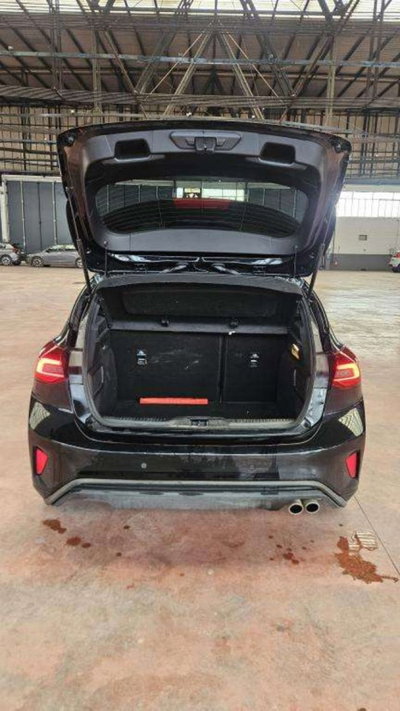 Ford Focus 1.0t ecoboost h ST-Line 155cv powershift (7)