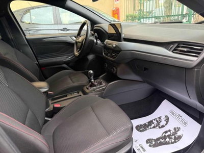 Ford Focus 1.0 EcoBoost Hybrid 125 CV Power. 5p. ST-Line Style (15)