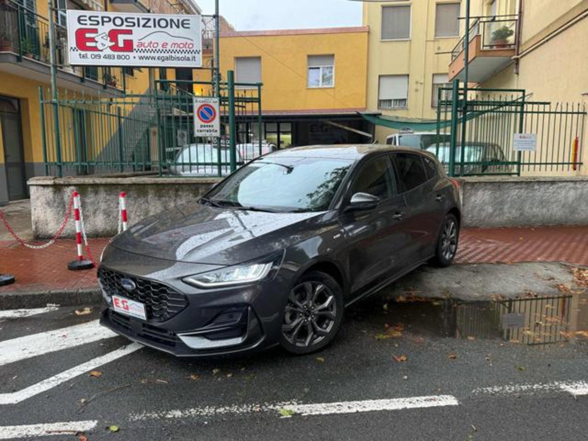 Ford Focus 1.0 EcoBoost Hybrid 125 CV Power. 5p. ST-Line Style (2)