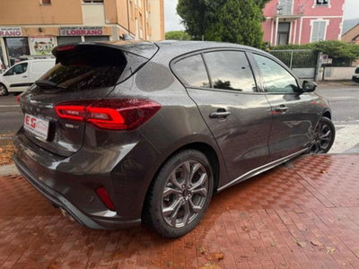Ford Focus 1.0 EcoBoost Hybrid 125 CV Power. 5p. ST-Line Style (6)