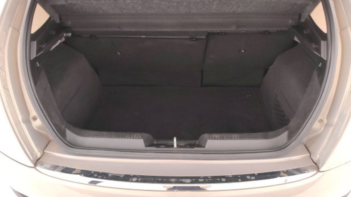 Lancia Delta 1.4 T-Jet 120 CV Argento Ecochic GPL (16)