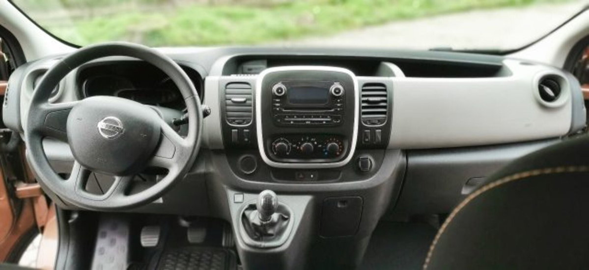 Nissan NV300 1.6 dCi Twin Turbo 145CV Start&Stop PC-TN Combi (9)