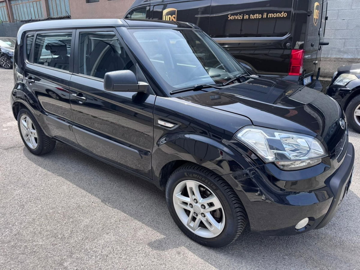 Kia Soul 1.6 CRDi VGT Cool (3)