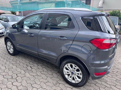 Ford EcoSport 1.5 TDCi 95 CV Titanium S (4)