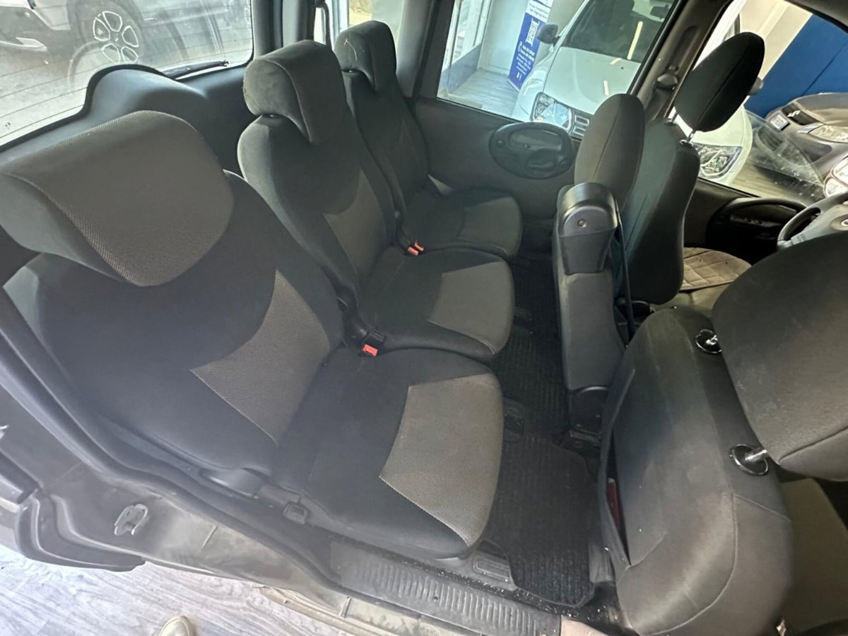 Fiat Multipla 1.6 16V Natural Power Dynamic (12)
