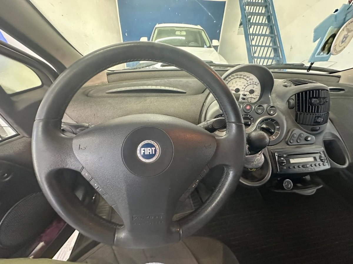 Fiat Multipla 1.6 16V Natural Power Dynamic (13)