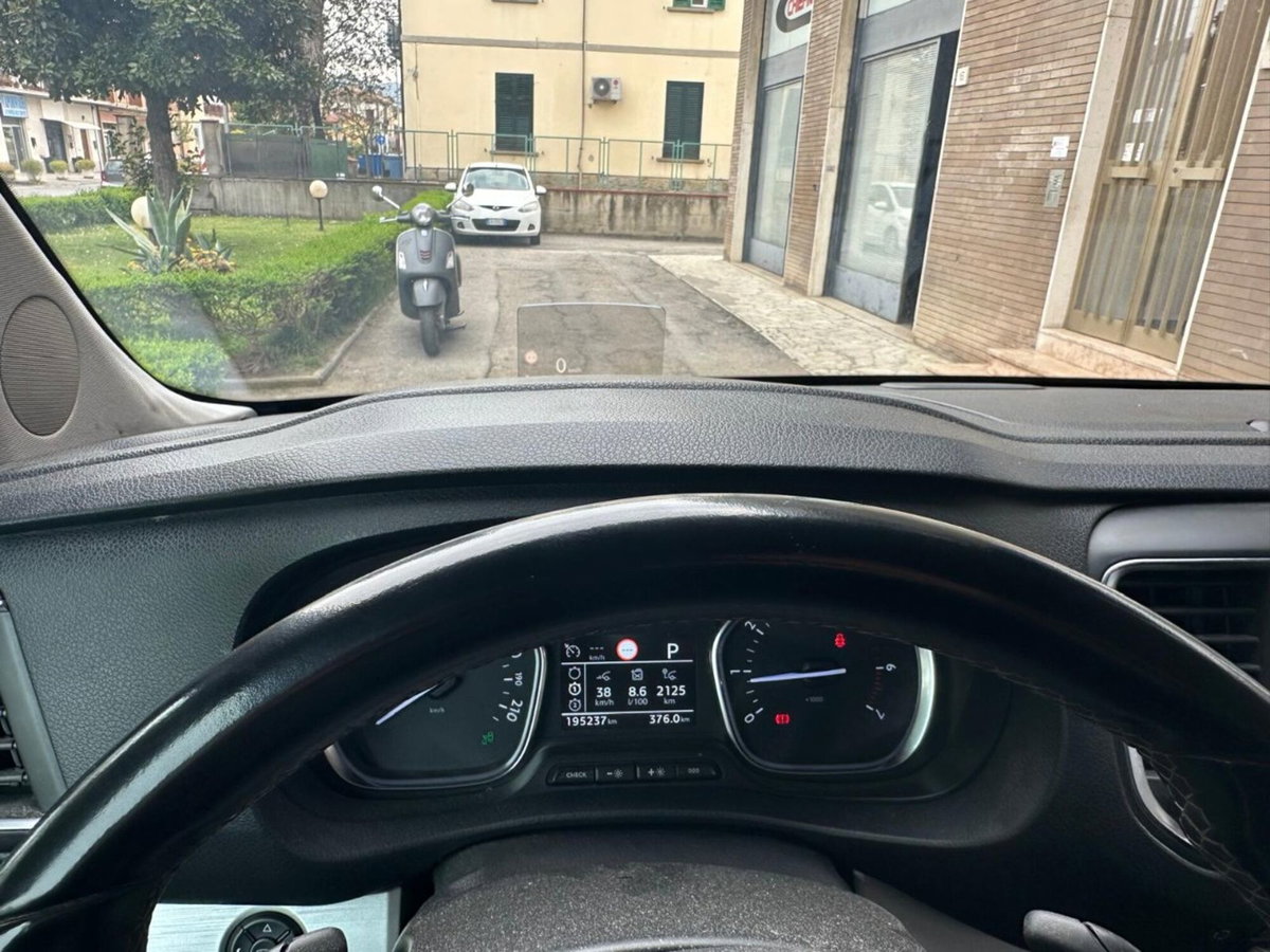 Citroen Spacetourer Space  BlueHDi 180 S&S EAT6 M Shine (20)