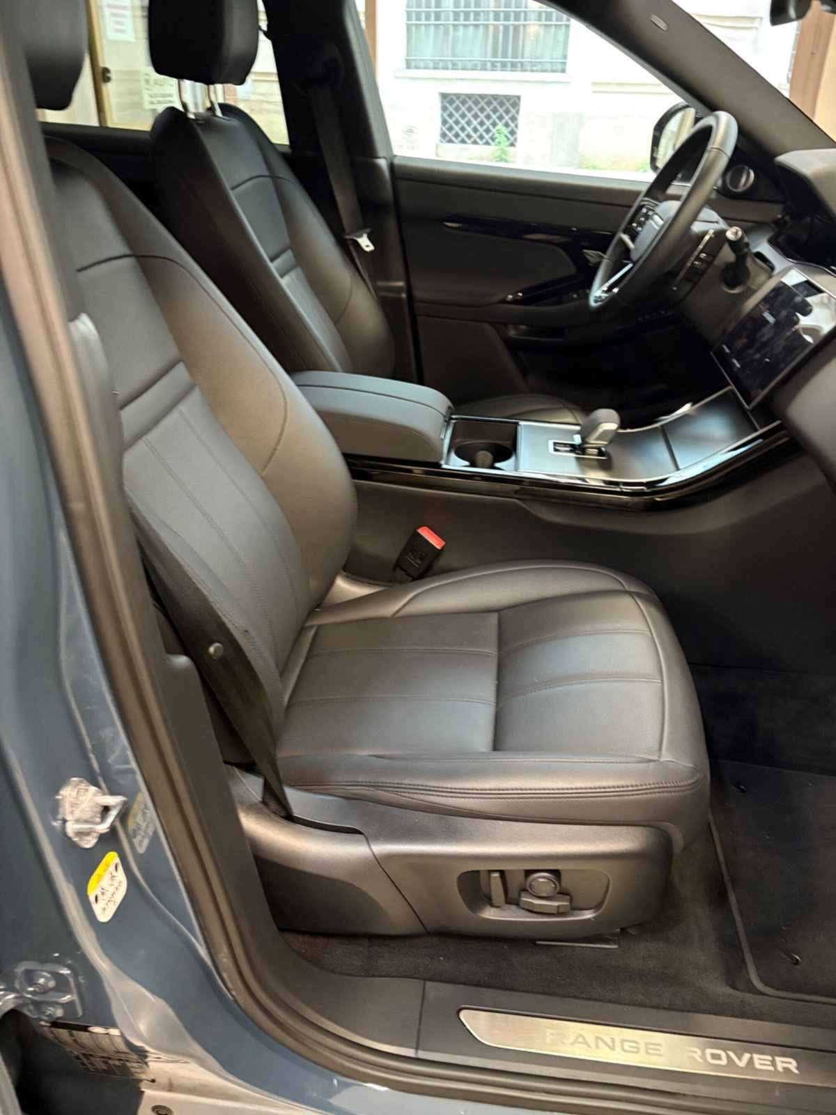 Land Rover Range Rover Evoque 2.0D I4 204 CV AWD Auto SE (7)