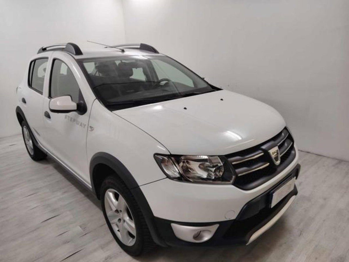 Dacia Sandero Stepway 900 TCe 12V 90CV (2)
