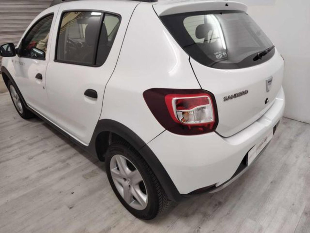 Dacia Sandero Stepway 900 TCe 12V 90CV (4)