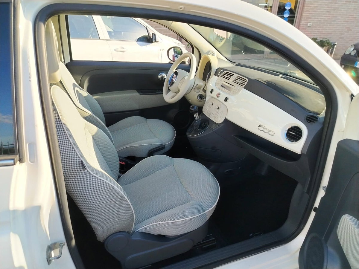Fiat 500 1.3 Multijet 16V 95 CV Lounge (9)