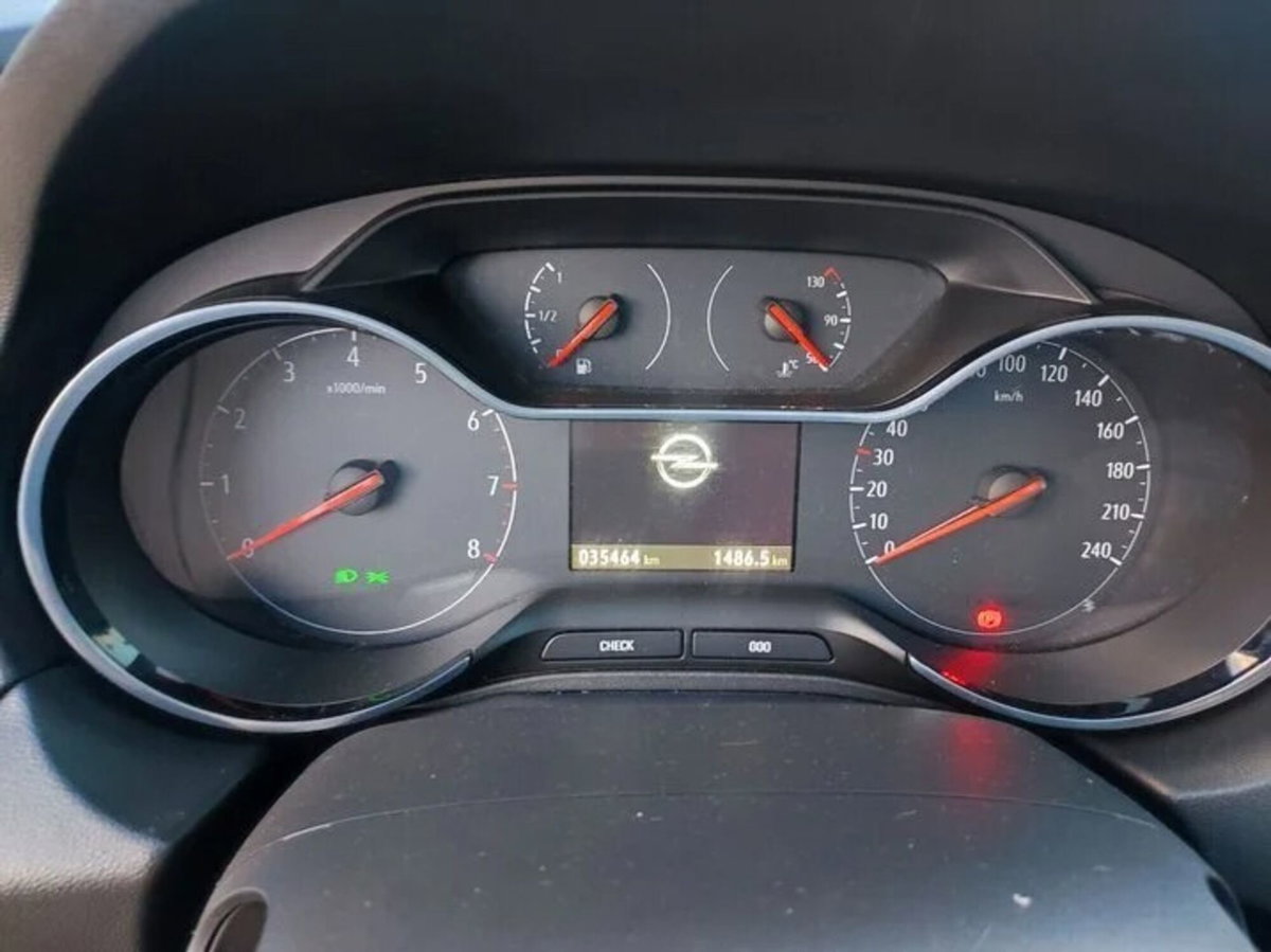 Opel Grandland X 1.2 Turbo 12V 130 CV Start&Stop Design Line (11)