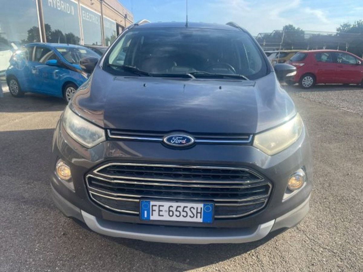 Ford EcoSport 1.5 TDCi 95 CV Titanium S (4)