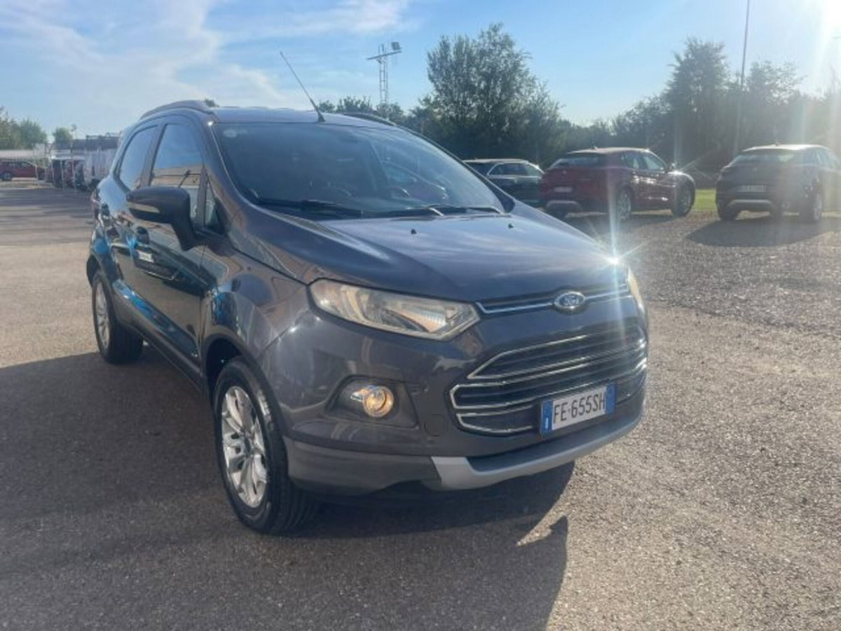 Ford EcoSport 1.5 TDCi 95 CV Titanium S (5)