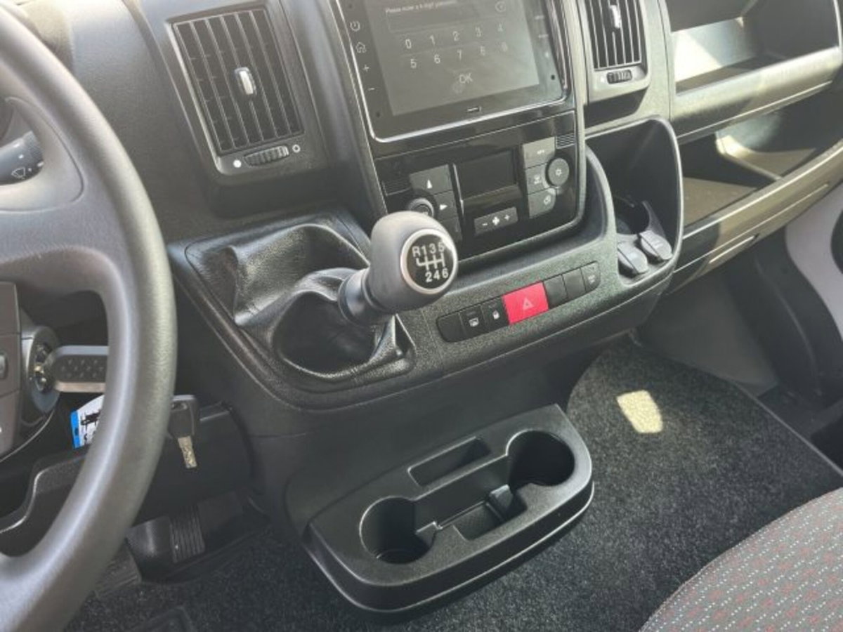 Citroen Jumper Furgone 35 L2H2 2.2 diesel 140cv S&S semivetrato (13)
