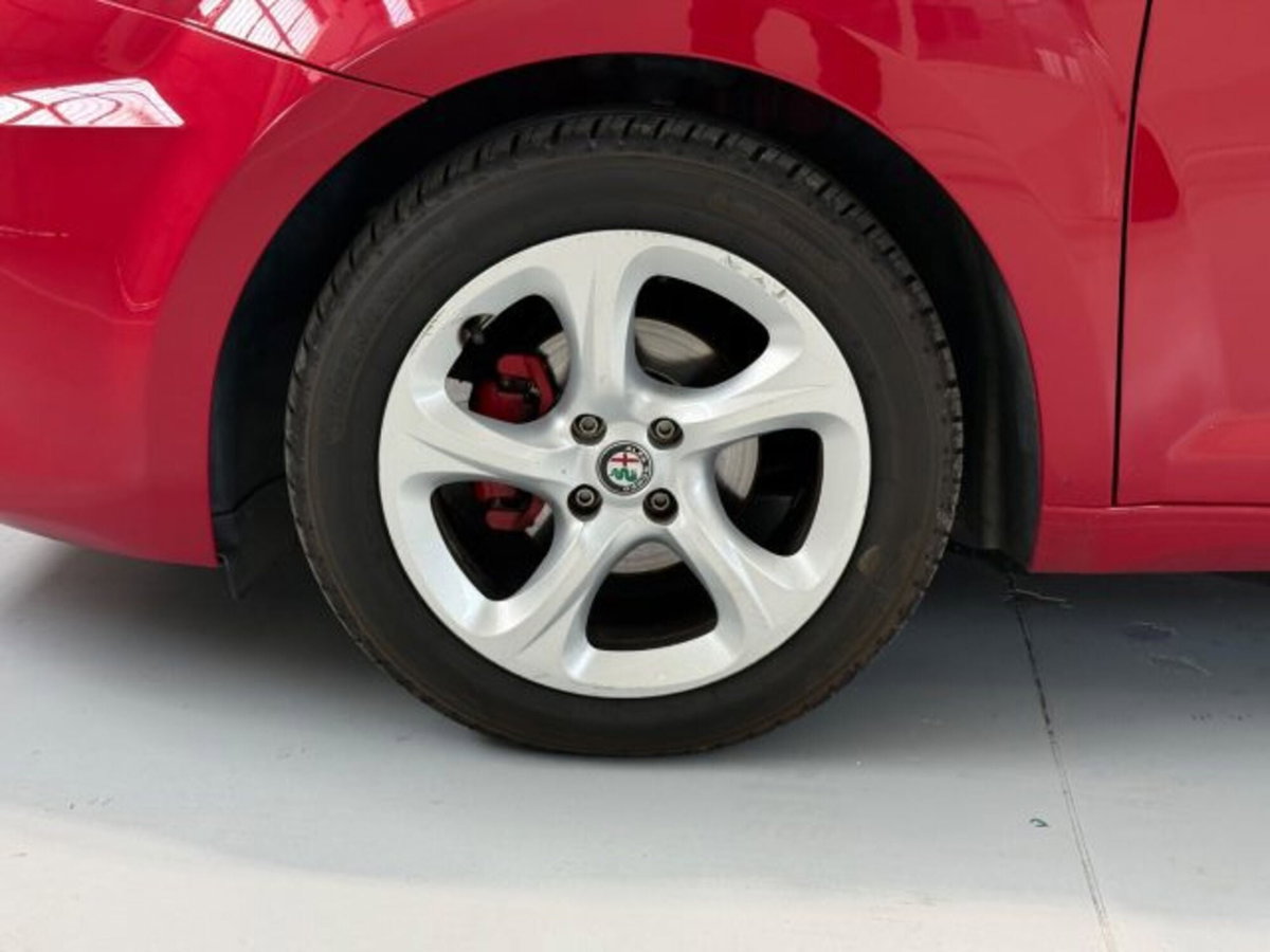 Alfa Romeo MiTo 1.4 78 CV 8V S&S (16)