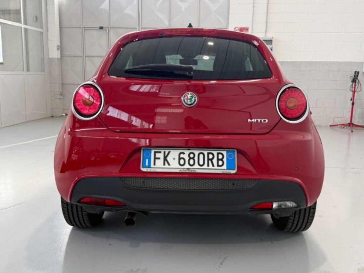 Alfa Romeo MiTo 1.4 78 CV 8V S&S (6)