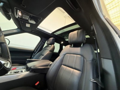 Land Rover Range Rover Sport 3.0D l6 249 CV HSE Dynamic Stealth (11)