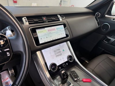Land Rover Range Rover Sport 3.0D l6 249 CV HSE Dynamic Stealth (13)