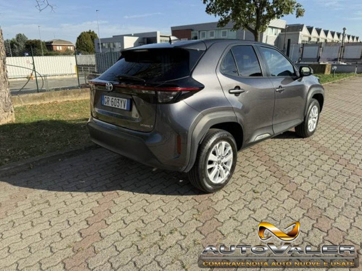 Toyota Yaris Cross 1.5h GR Sport Black Sky fwd 116cv e-cvt (4)