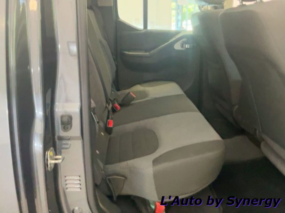 Nissan Navara 2.5 dCi 190CV 4 porte Double Cab LE Platinum (2)