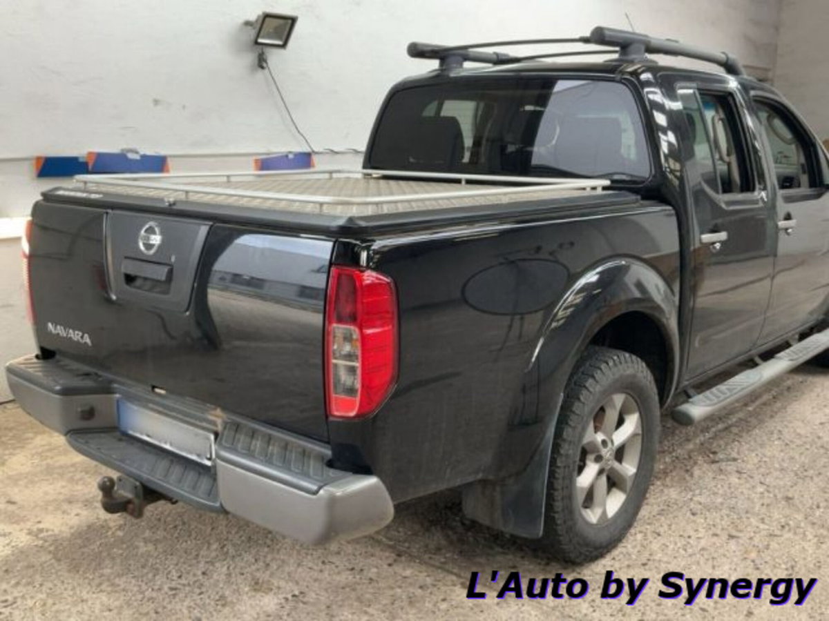 Nissan Navara 2.5 dCi 190CV 4 porte Double Cab LE Platinum (6)