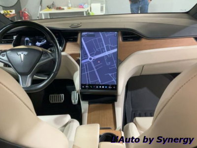 Tesla Model X Model X Performance AWD (7)