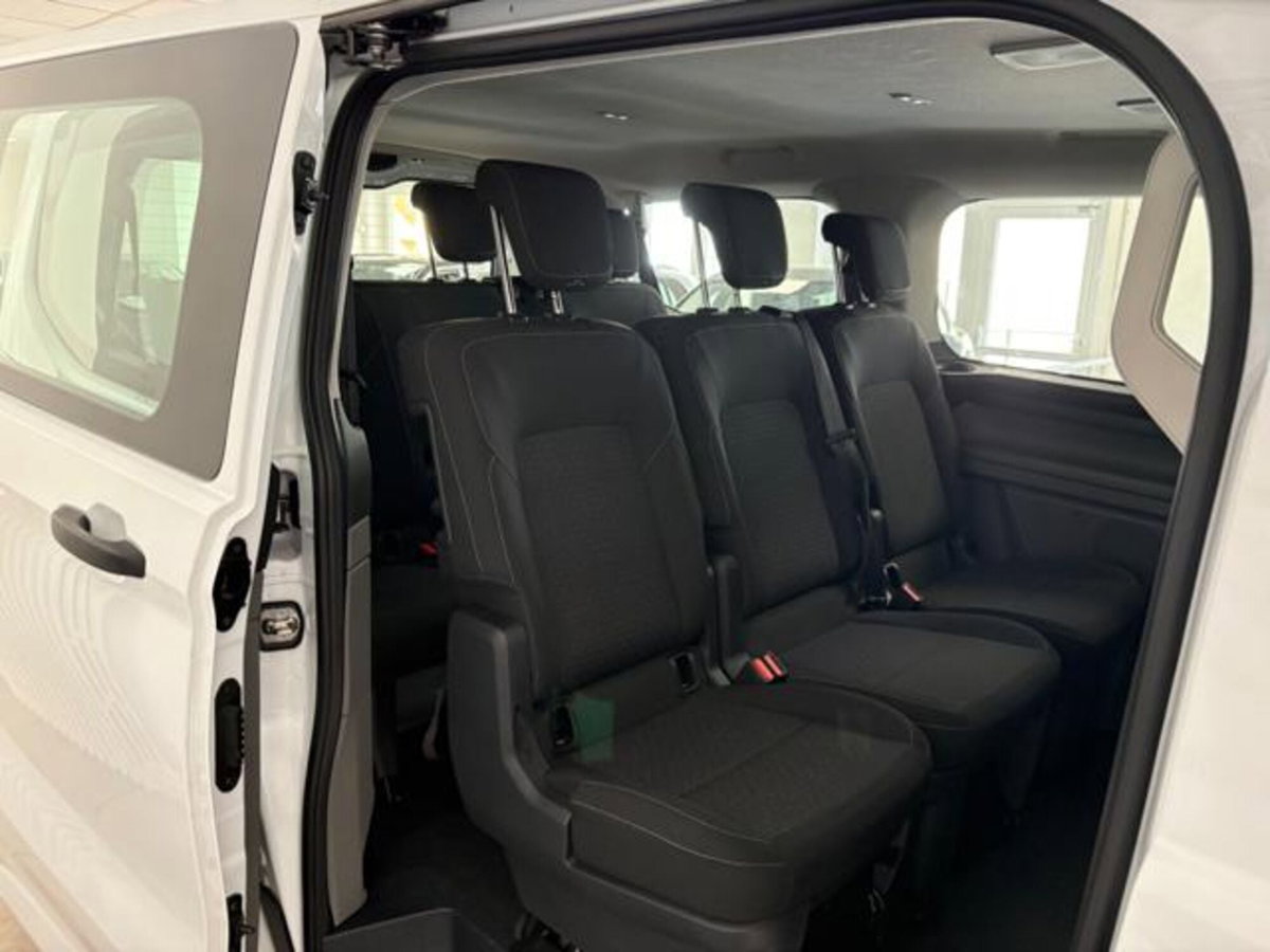 Ford Transit Custom Furgone 320 2.0 ecoblue 136cv Trend L1H1 A8 (19)