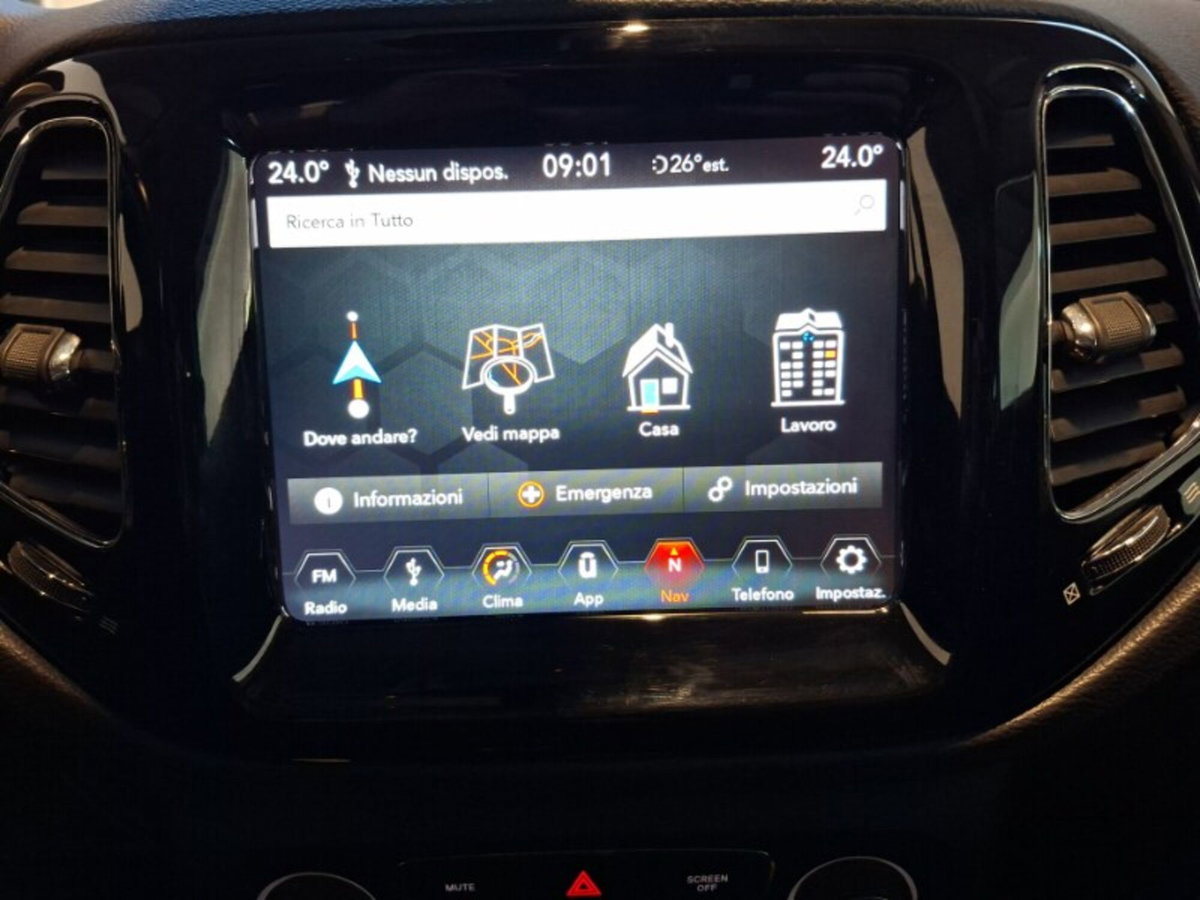 Jeep Compass 1.6 Multijet II 2WD Limited Winter (17)