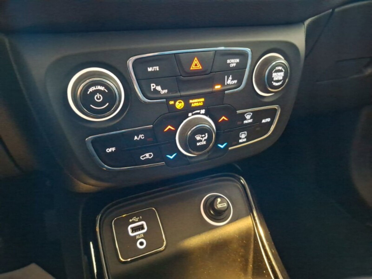 Jeep Compass 1.6 Multijet II 2WD Limited Winter (18)