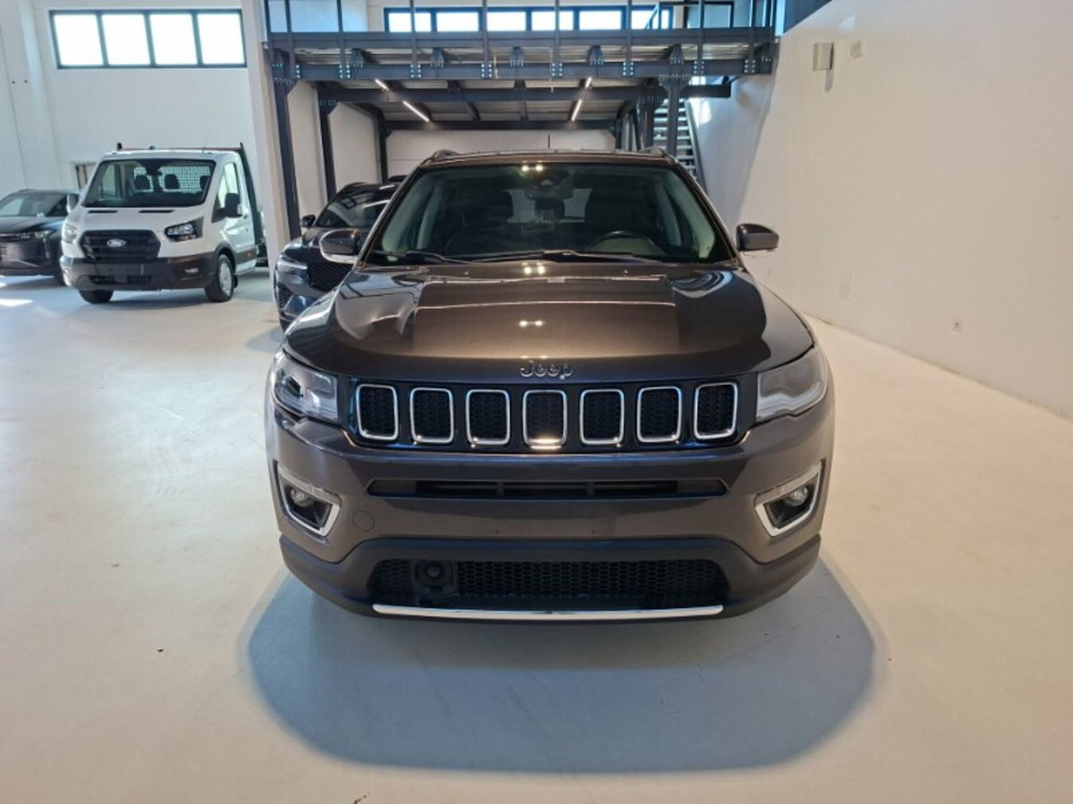 Jeep Compass 1.6 Multijet II 2WD Limited Winter (2)