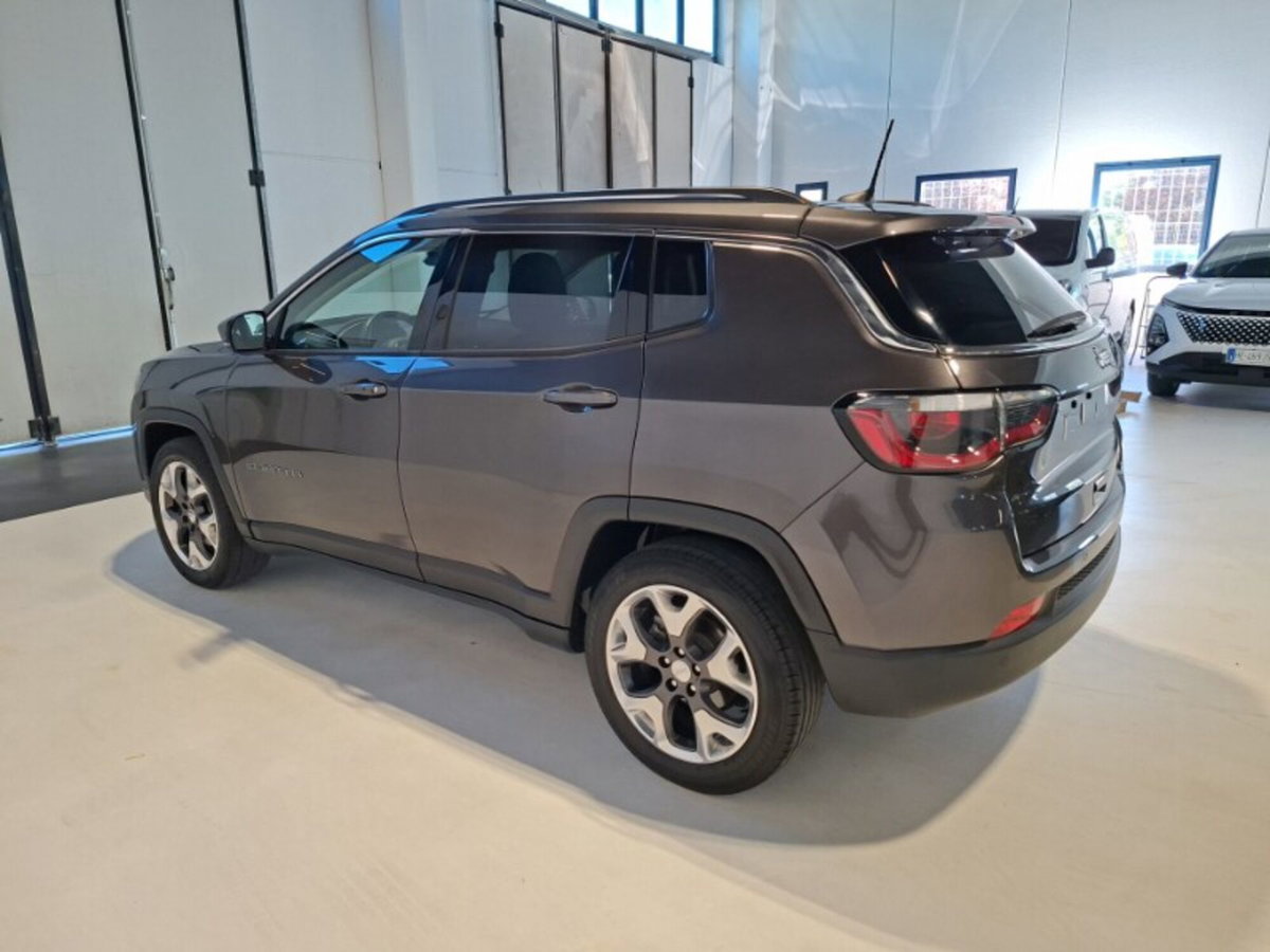 Jeep Compass 1.6 Multijet II 2WD Limited Winter (4)