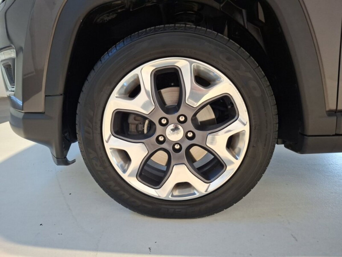 Jeep Compass 1.6 Multijet II 2WD Limited Winter (7)
