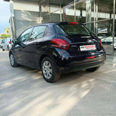 Peugeot 208 BlueHDi 100 Stop&Start 5 porte GT (6)