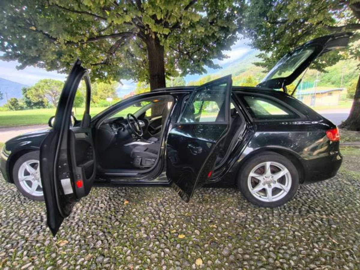 Audi A4 Avant 2.0 TDI 170CV F.AP. quattro (13)