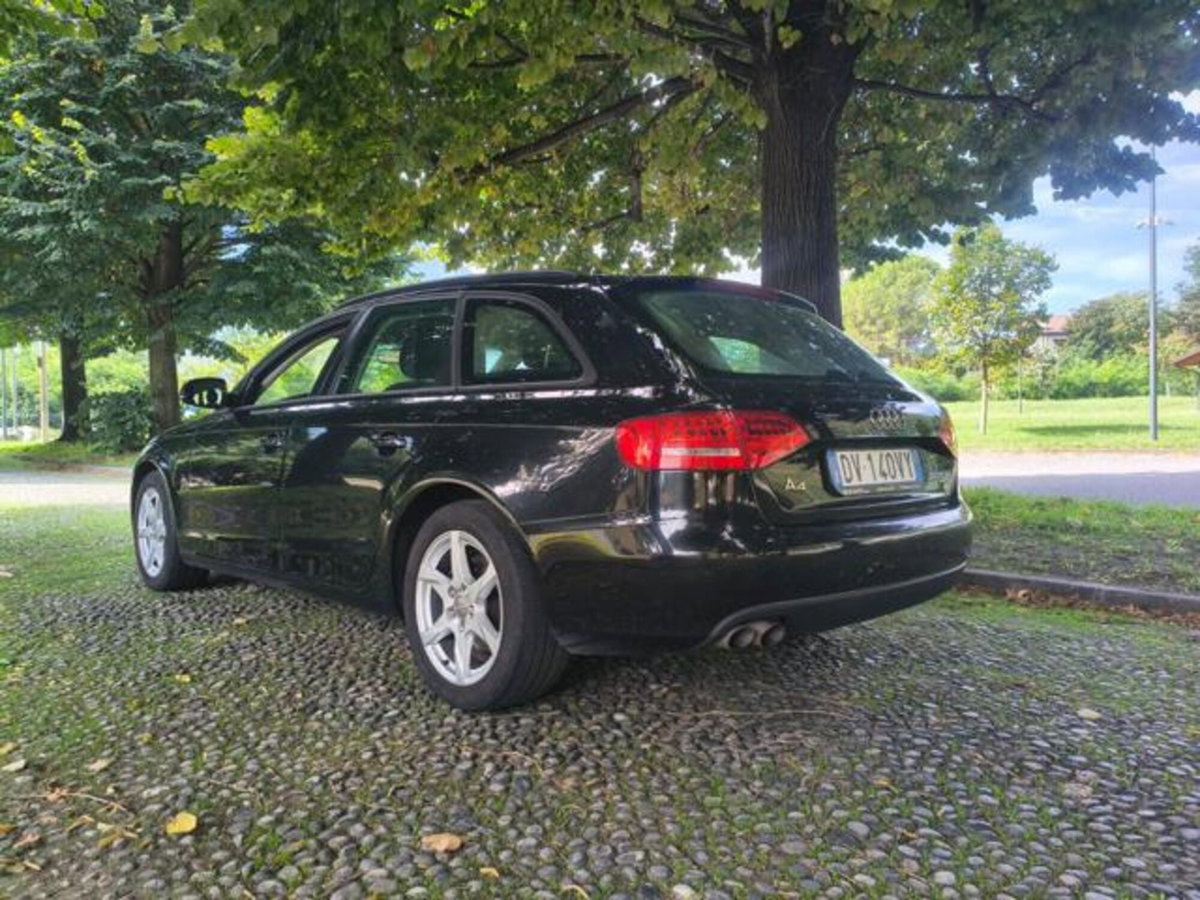 Audi A4 Avant 2.0 TDI 170CV F.AP. quattro (15)