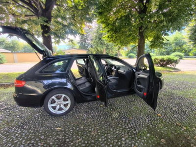 Audi A4 Avant 2.0 TDI 170CV F.AP. quattro (17)