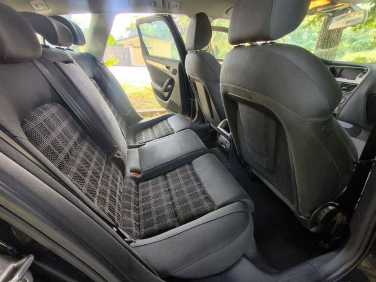 Audi A4 Avant 2.0 TDI 170CV F.AP. quattro (18)
