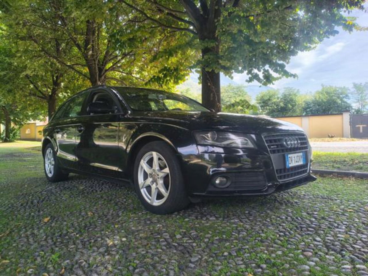 Audi A4 Avant 2.0 TDI 170CV F.AP. quattro (5)