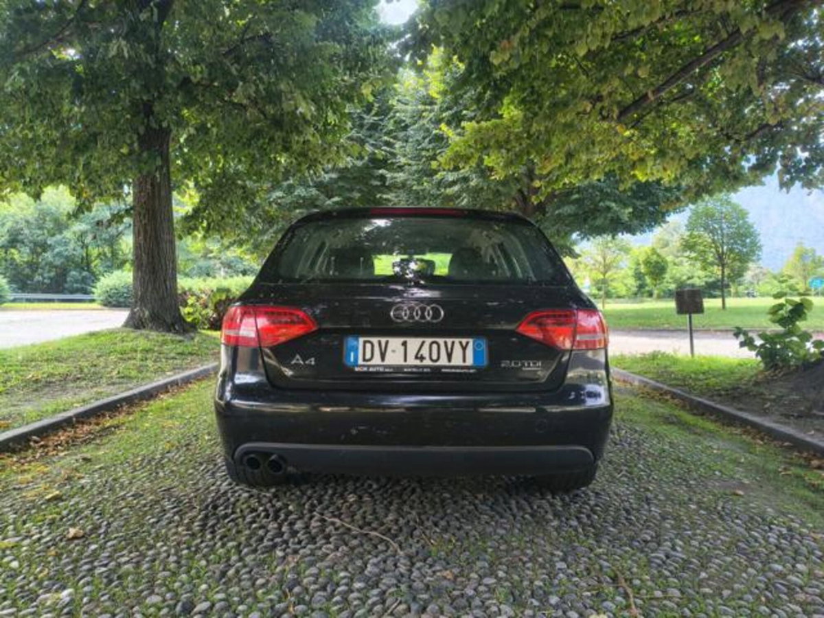 Audi A4 Avant 2.0 TDI 170CV F.AP. quattro (8)