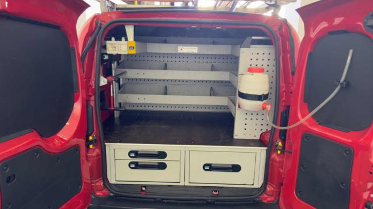 Fiat Fiorino combi N1 1.3 mjt 95cv Adventure (8)