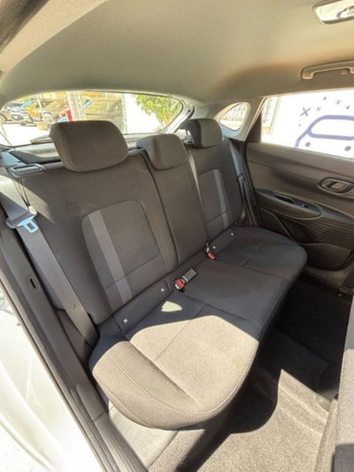 Hyundai i20 1.0 t-gdi 48V Connectline imt (10)
