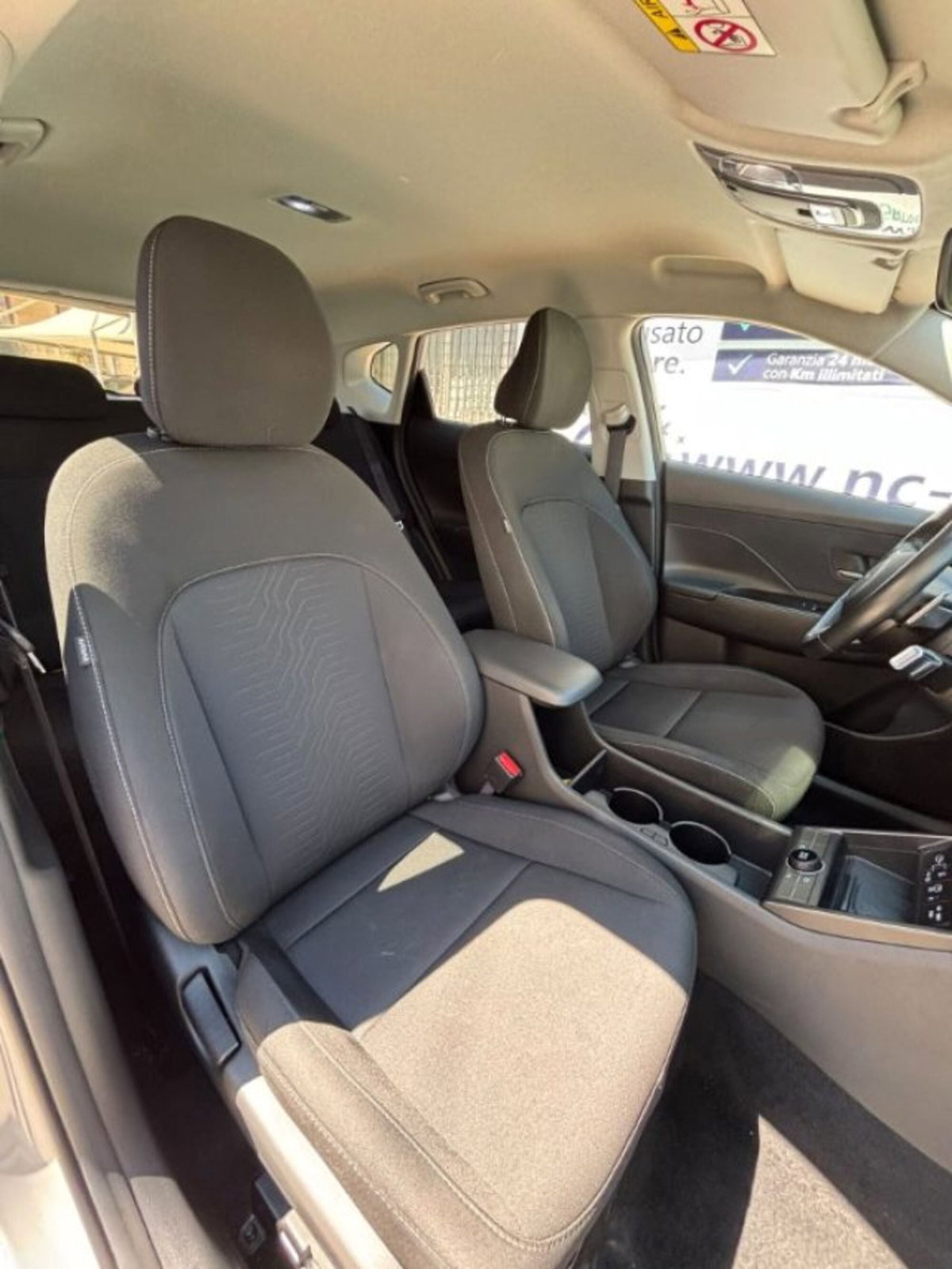 Hyundai Kona 1.6 gdi hev X Line Tech Pack 2wd dct (6)